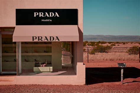 prada marfa pic|Prada marfa painting.